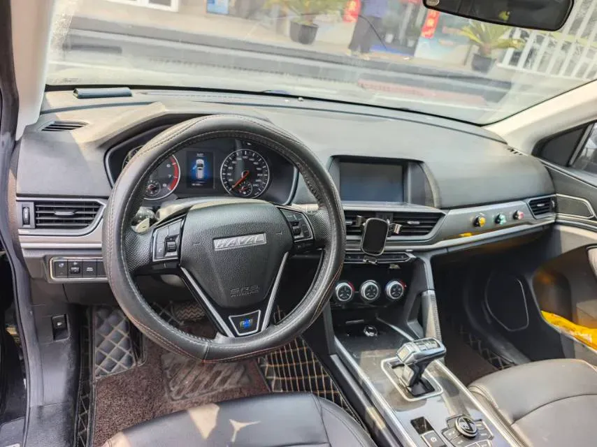 2018 Haval H6 1.5T 150HP L4 7DCT,autocango,china used car exporter,china ev exporter,chinese used car exporter,chinese used ev exporter