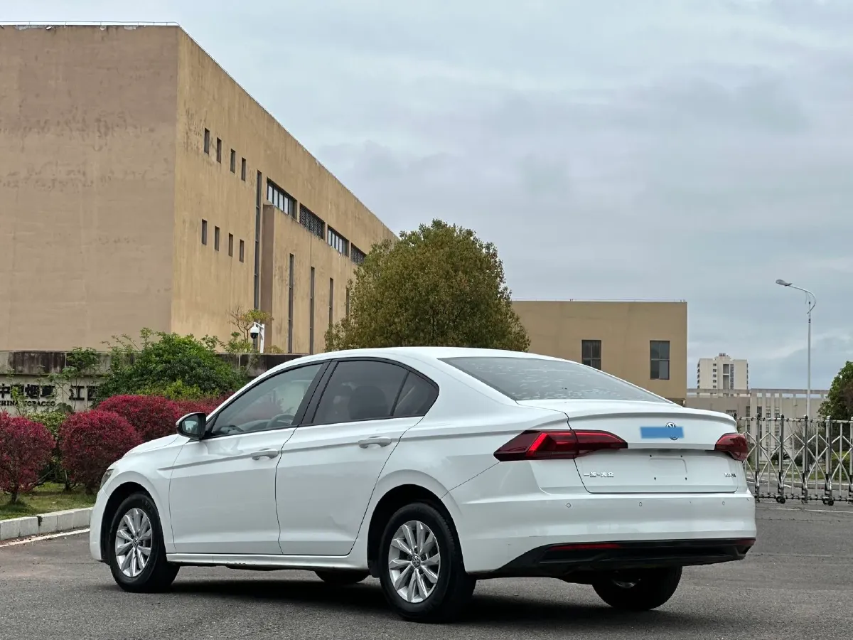 2019 Bestune T77 1.2T 143HP L4 7DCT,autocango,china used car exporter,china ev exporter,chinese used car exporter,chinese used ev exporter