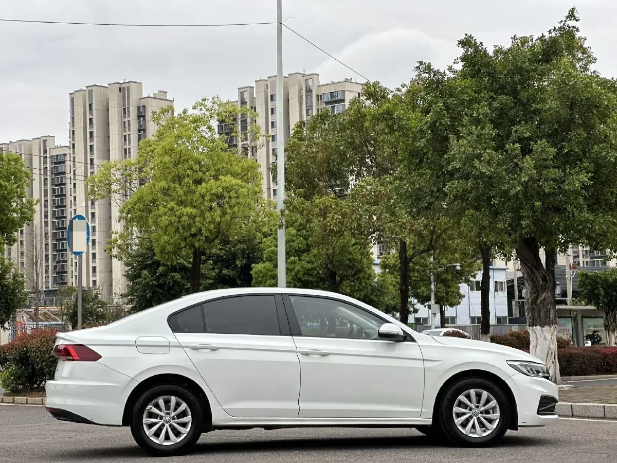 2019 Bestune T77 1.2T 143HP L4 7DCT,autocango,china used car exporter,china ev exporter,chinese used car exporter,chinese used ev exporter