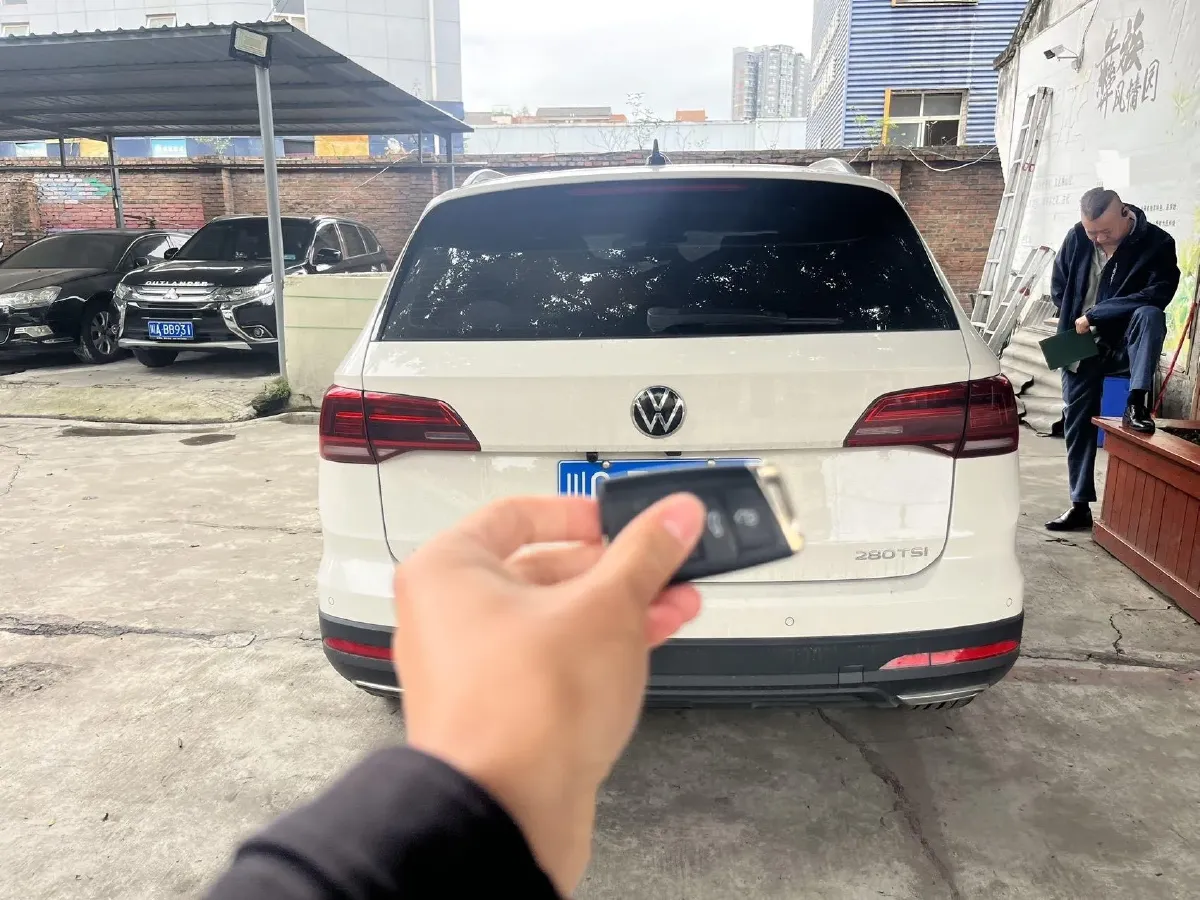 2022 Volkswagen Tharu 1.4T 150HP L4 7DCT,autocango,china used car exporter,china ev exporter,chinese used car exporter,chinese used ev exporter