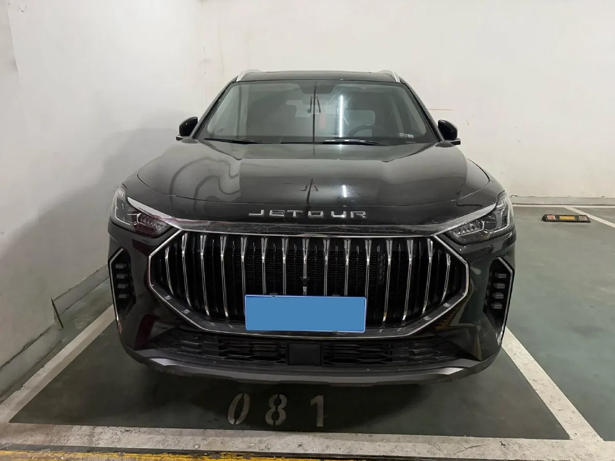 2023 ChangAn Oshan X7 Plus 1.5T 188HP L4 7DCT,autocango,china used car exporter,china ev exporter,chinese used car exporter,chinese used ev exporter