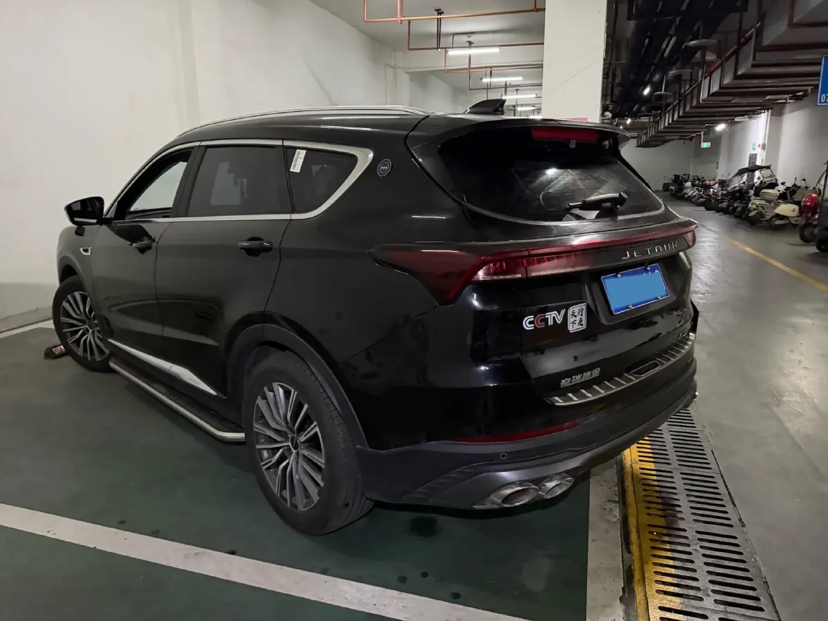 2023 ChangAn Oshan X7 Plus 1.5T 188HP L4 7DCT,autocango,china used car exporter,china ev exporter,chinese used car exporter,chinese used ev exporter