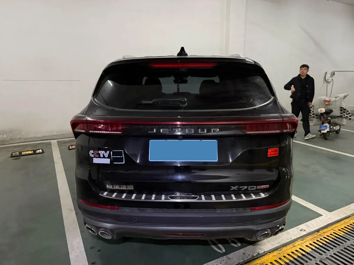 2023 ChangAn Oshan X7 Plus 1.5T 188HP L4 7DCT,autocango,china used car exporter,china ev exporter,chinese used car exporter,chinese used ev exporter