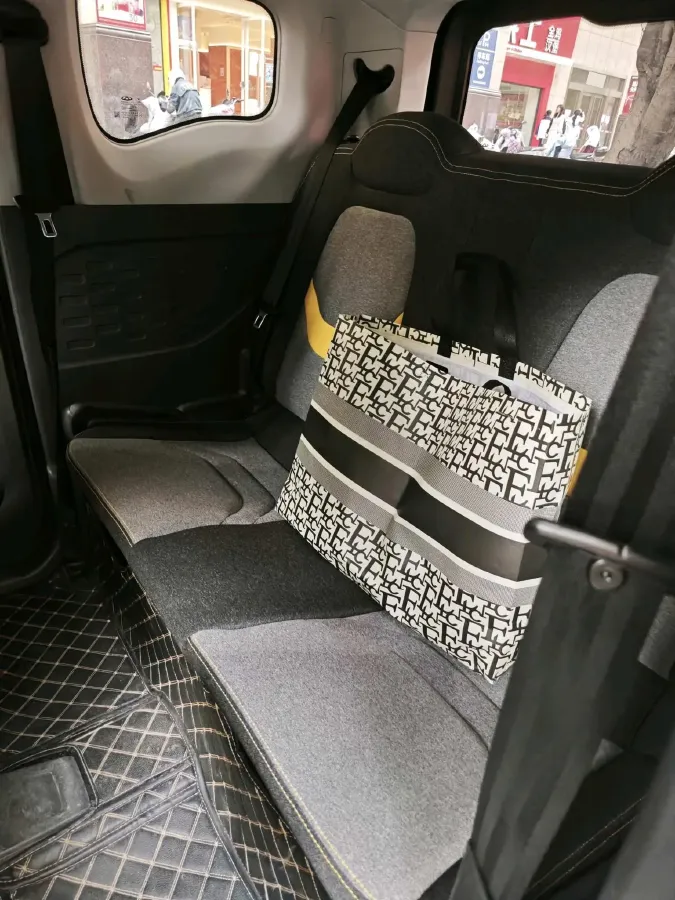 2022 Chery QQ Ice Cream BEV 9.6KWH,autocango,china used car exporter,china ev exporter,chinese used car exporter,chinese used ev exporter