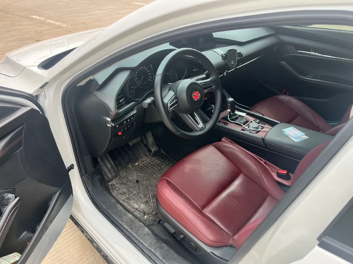 2025 Mazda 3 Axela 2.0L 158HP L4 6AT,autocango,china used car exporter,china ev exporter,chinese used car exporter,chinese used ev exporter