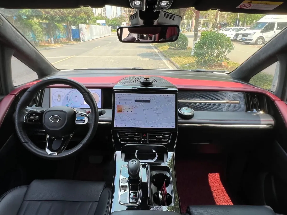 2023 GAC Trumpchi M8 2.0T 252HP L4 8AT,autocango,china used car exporter,china ev exporter,chinese used car exporter,chinese used ev exporter