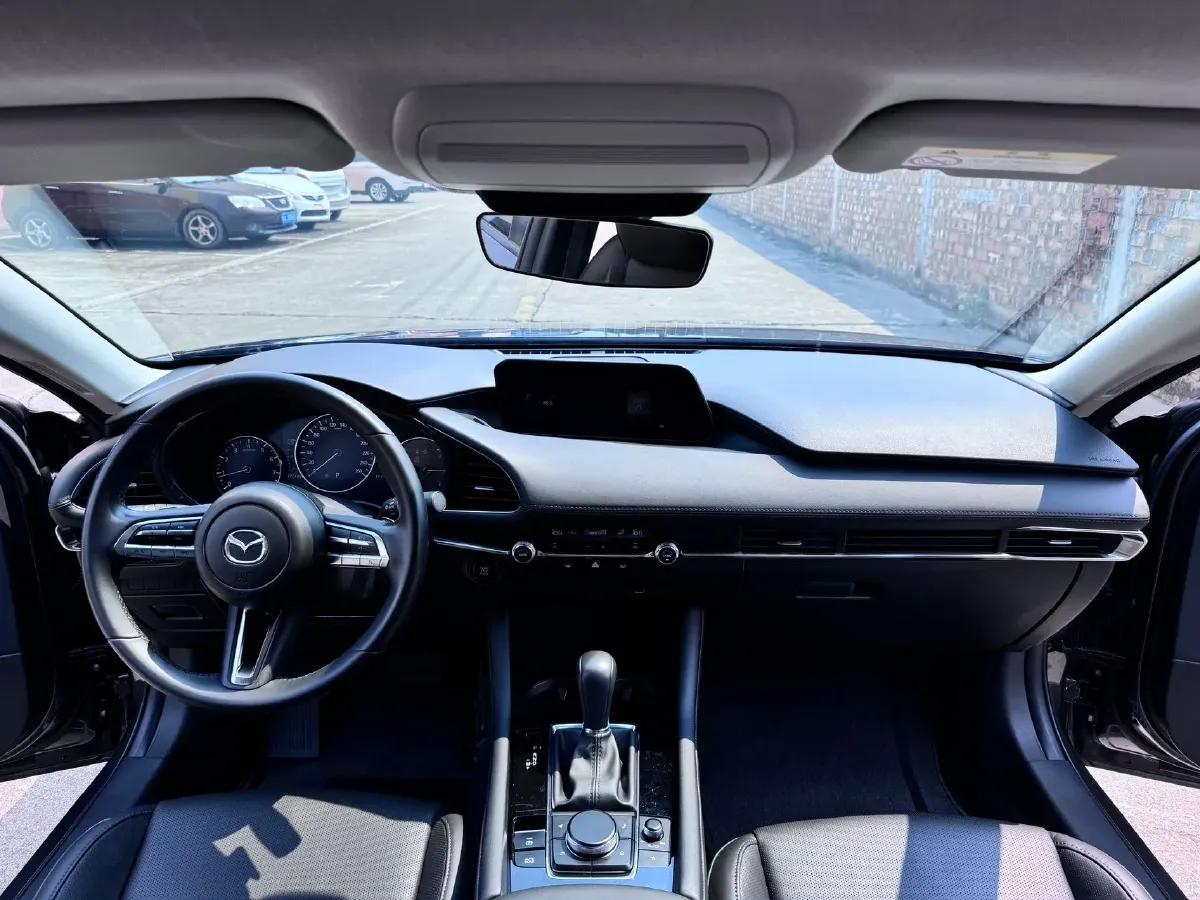 2021 Mazda 3 Axela 2.0L 158HP L4 6AT,autocango,china used car exporter,china ev exporter,chinese used car exporter,chinese used ev exporter