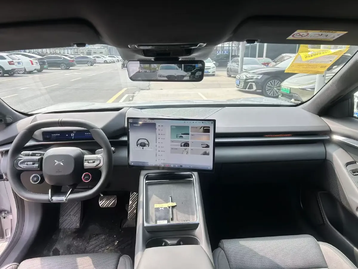 2025 Xpeng P7 BEV,autocango,china used car exporter,china ev exporter,chinese used car exporter,chinese used ev exporter