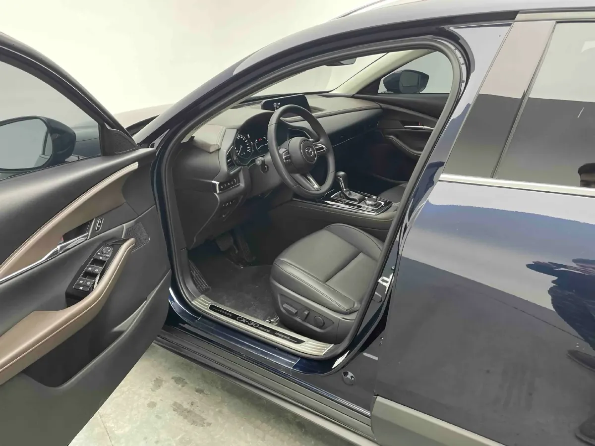 2022 Mazda CX-30 2.0L 158HP L4 6AT,autocango,china used car exporter,china ev exporter,chinese used car exporter,chinese used ev exporter