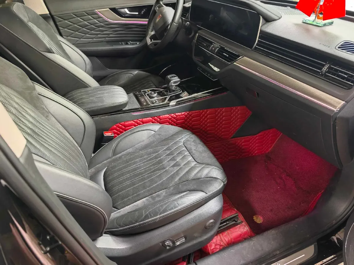 2022 HongQi HS5 2.0T 224HP L4 6AT,autocango,china used car exporter,china ev exporter,chinese used car exporter,chinese used ev exporter