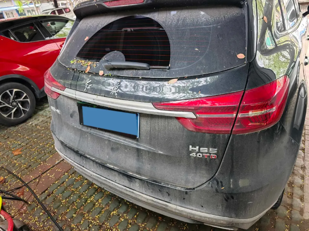 2022 HongQi HS5 2.0T 224HP L4 6AT,autocango,china used car exporter,china ev exporter,chinese used car exporter,chinese used ev exporter