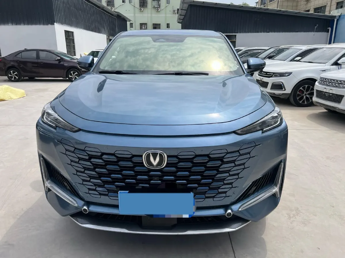 2021 ChangAn UNI-K 2.0T 233HP L4 8AT,autocango,china used car exporter,china ev exporter,chinese used car exporter,chinese used ev exporter