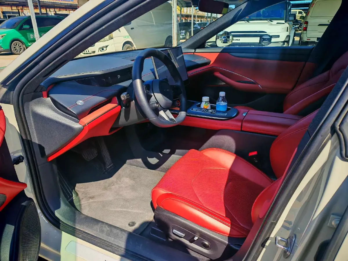 2024 MI SU7 BEV 73.6KWH,autocango,china used car exporter,china ev exporter,chinese used car exporter,chinese used ev exporter