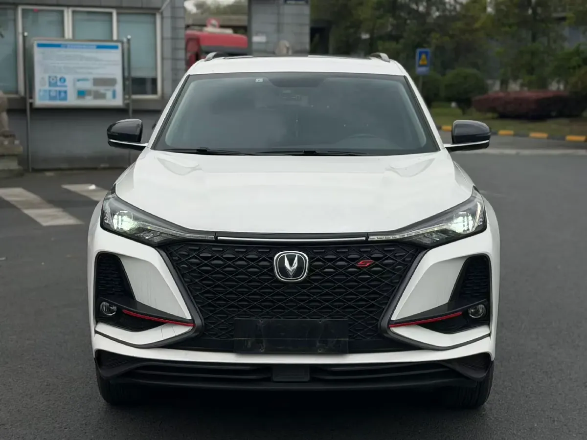 2020 ChangAn CS75 Plus 1.5T 178HP L4 6AT,autocango,china used car exporter,china ev exporter,chinese used car exporter,chinese used ev exporter