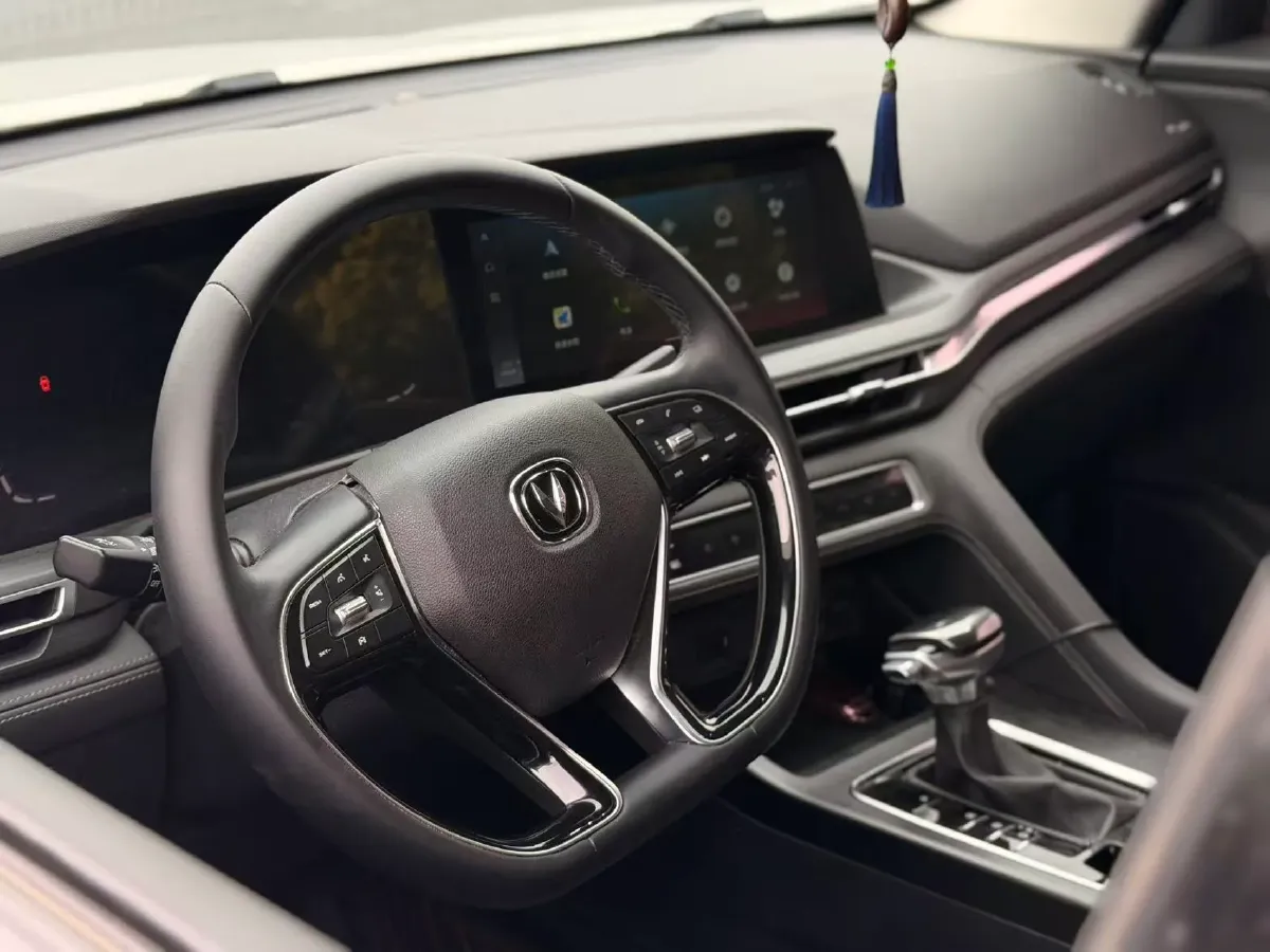 2020 ChangAn CS75 Plus 1.5T 178HP L4 6AT,autocango,china used car exporter,china ev exporter,chinese used car exporter,chinese used ev exporter