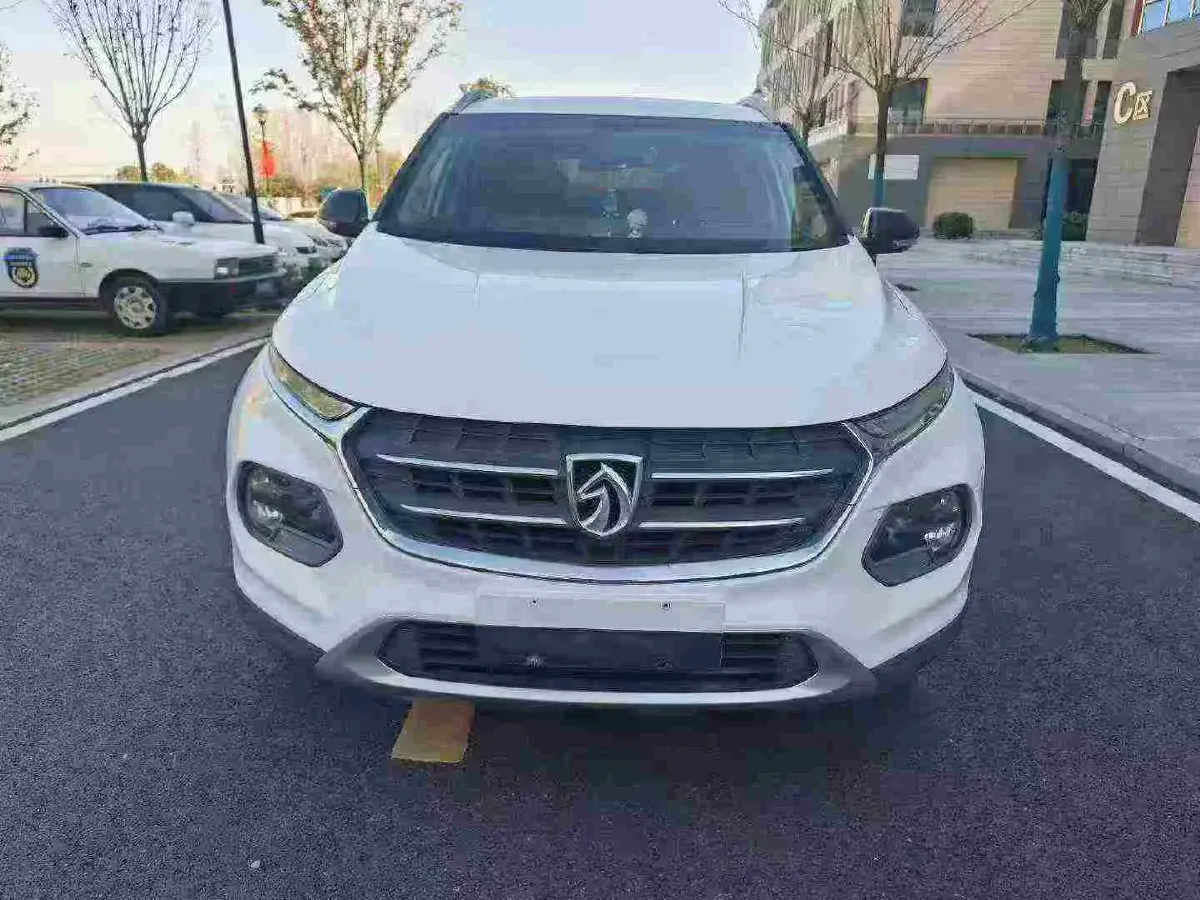 2017 BaoJun 510 1.5L 112HP L4 6MT,autocango,china used car exporter,china ev exporter,chinese used car exporter,chinese used ev exporter