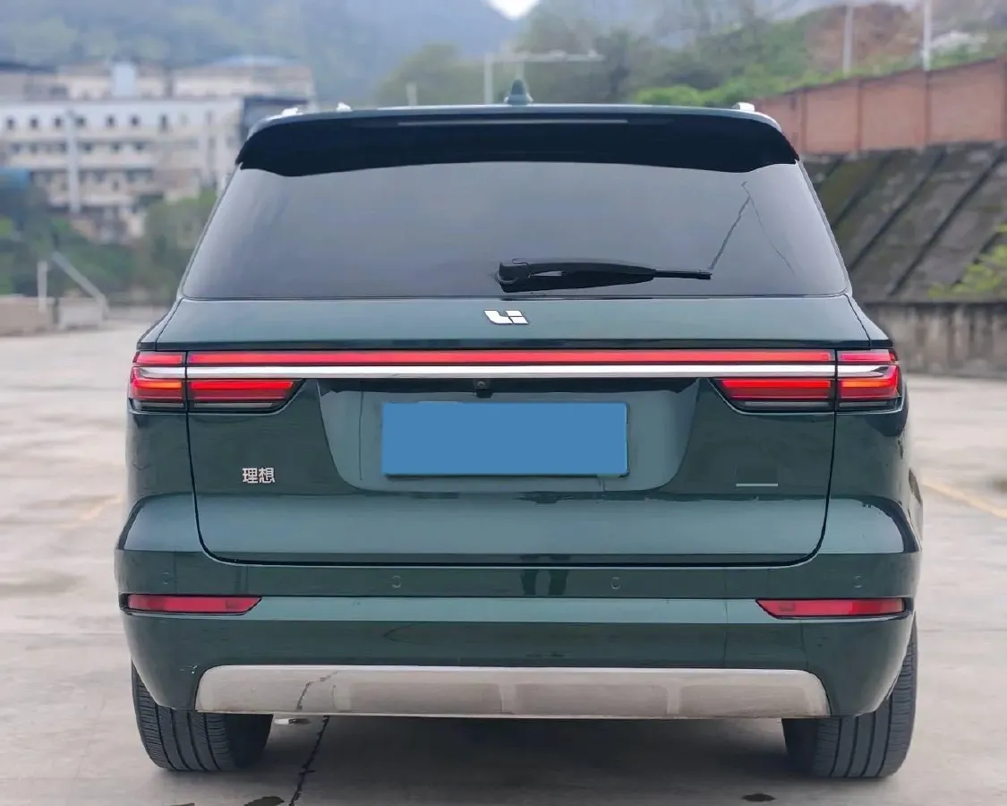 2021 Li ONE Range Extended 131HP REEV 40.5KWH,autocango,china used car exporter,china ev exporter,chinese used car exporter,chinese used ev exporter