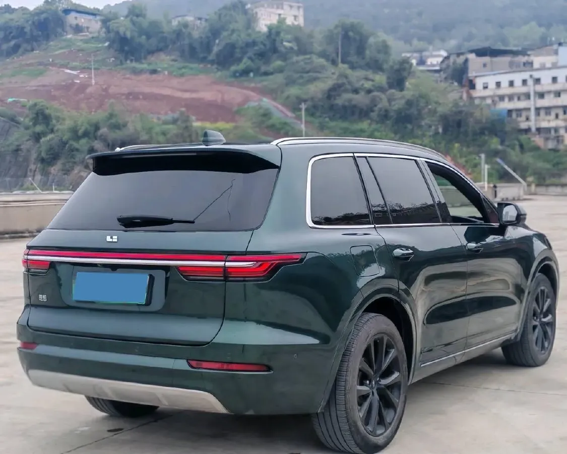2021 Li ONE Range Extended 131HP REEV 40.5KWH,autocango,china used car exporter,china ev exporter,chinese used car exporter,chinese used ev exporter