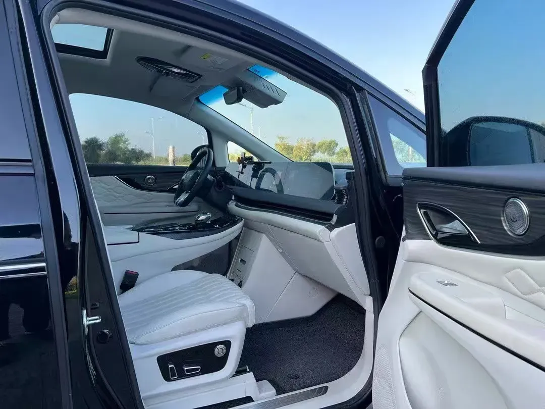 2024 DongFeng Forthing XingHai V9 1.5T 154HP L4 1DHT PHEV 34.944KWH,autocango,china used car exporter,china ev exporter,chinese used car exporter,chinese used ev exporter