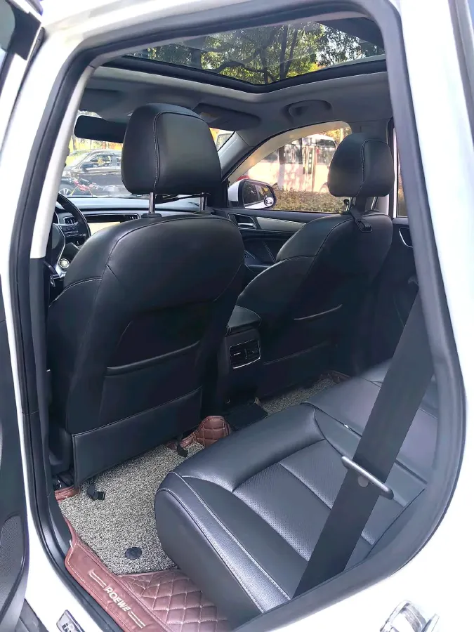 2020 Roewe RX5 1.5T 169HP L4 7DCT,autocango,china used car exporter,china ev exporter,chinese used car exporter,chinese used ev exporter