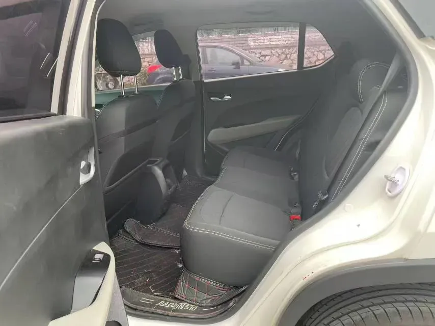 2017 BaoJun 510 1.5L 112HP L4 6MT,autocango,china used car exporter,china ev exporter,chinese used car exporter,chinese used ev exporter