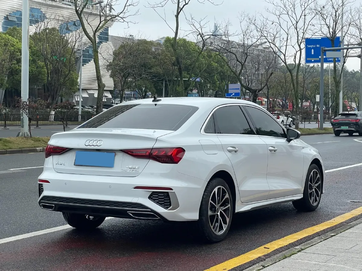 2022 Audi A3 1.4T 150HP L4 7DCT,autocango,china used car exporter,china ev exporter,chinese used car exporter,chinese used ev exporter