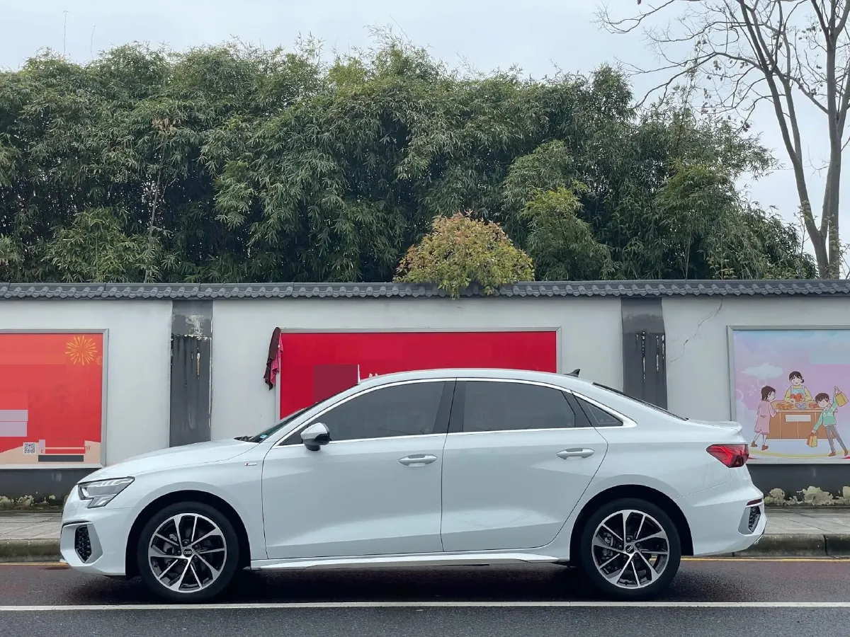 2022 Audi A3 1.4T 150HP L4 7DCT,autocango,china used car exporter,china ev exporter,chinese used car exporter,chinese used ev exporter