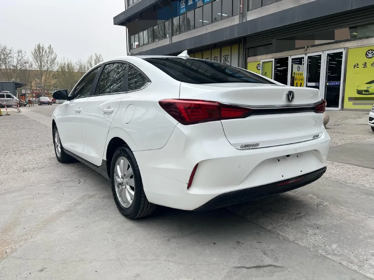 2020 Dongfeng RuiQi 6 BEV 67.09KWH,autocango,china used car exporter,china ev exporter,chinese used car exporter,chinese used ev exporter