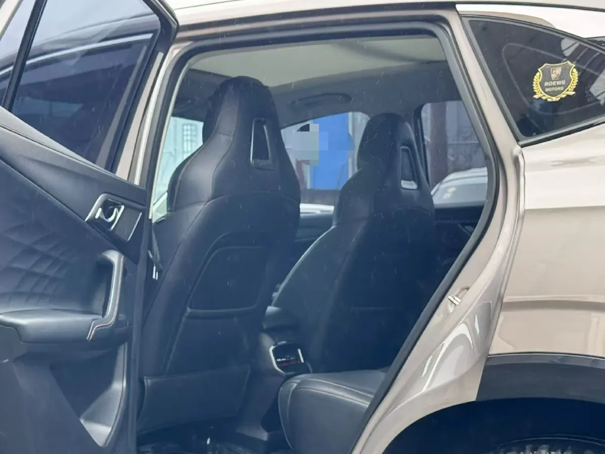 2023 Roewe RX5 1.5T 188HP L4 7DCT,autocango,china used car exporter,china ev exporter,chinese used car exporter,chinese used ev exporter