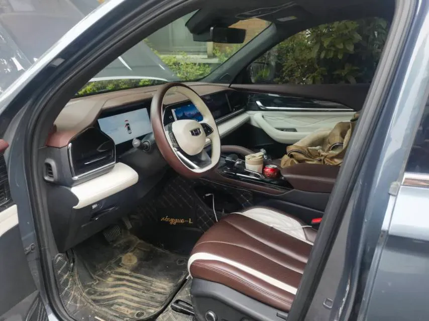 2021 Geely Monjaro 2.0T 218HP L4 7DCT,autocango,china used car exporter,china ev exporter,chinese used car exporter,chinese used ev exporter