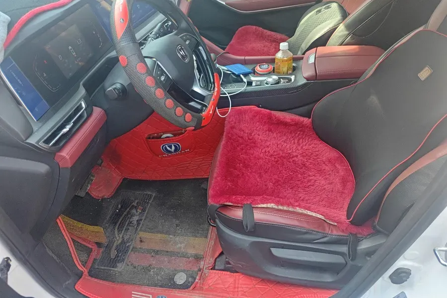 2021 ChangAn CS75 Plus 1.5T 178HP L4 6AT,autocango,china used car exporter,china ev exporter,chinese used car exporter,chinese used ev exporter