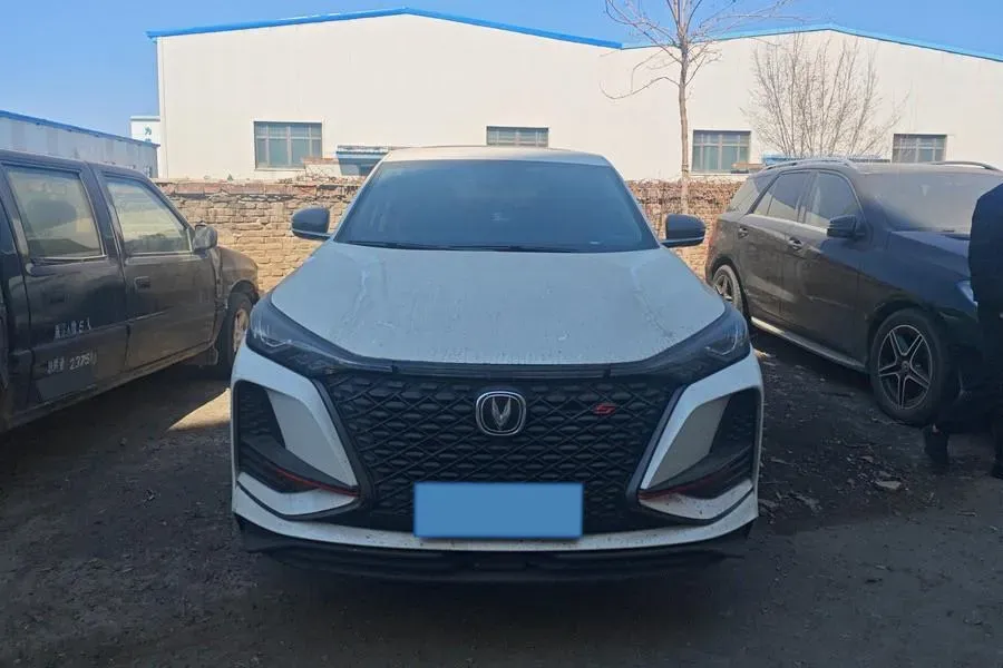 2021 ChangAn CS75 Plus 1.5T 178HP L4 6AT,autocango,china used car exporter,china ev exporter,chinese used car exporter,chinese used ev exporter