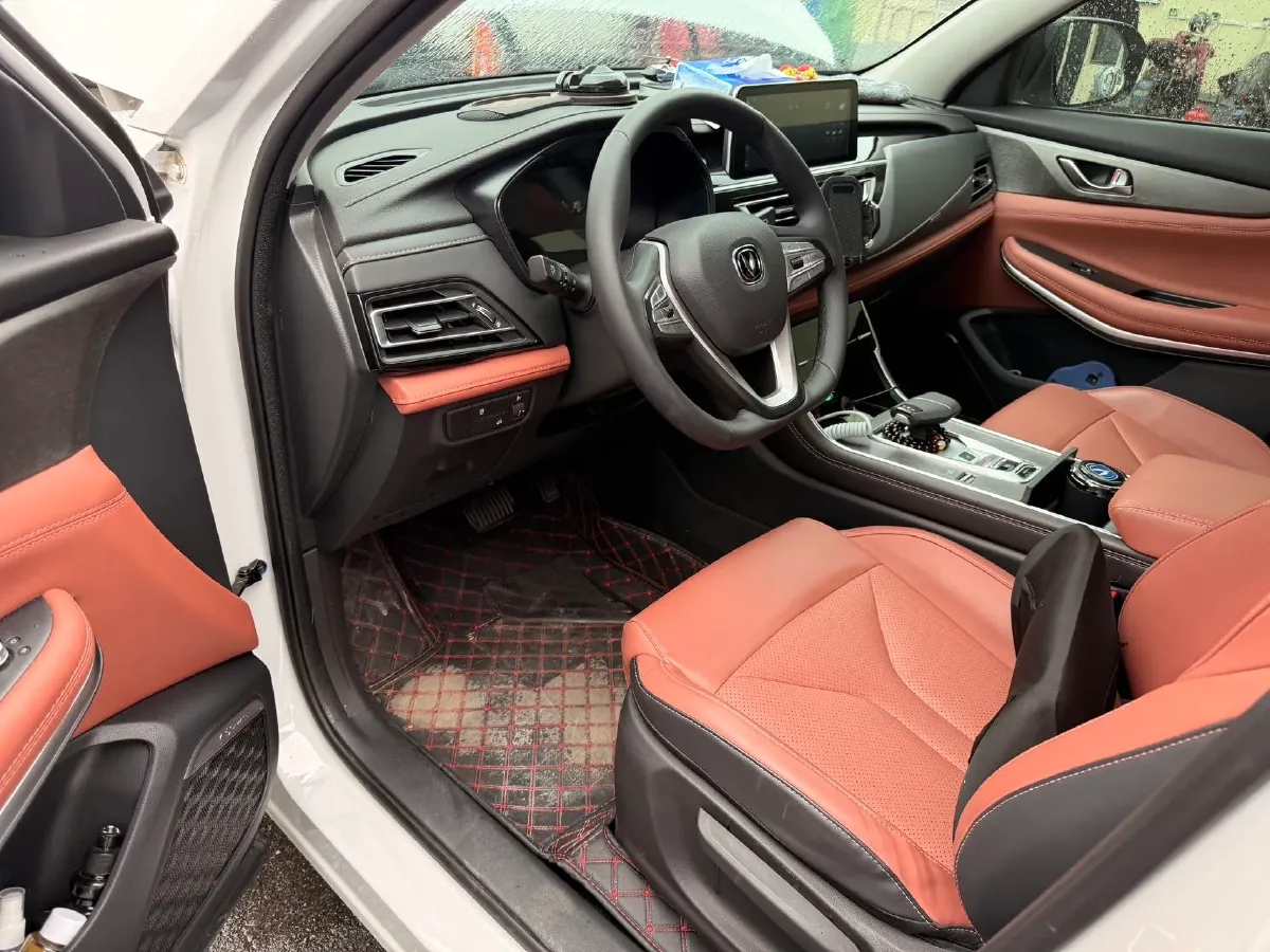 2024 ChangAn CS75 1.5T 188HP L4 7DCT,autocango,china used car exporter,china ev exporter,chinese used car exporter,chinese used ev exporter