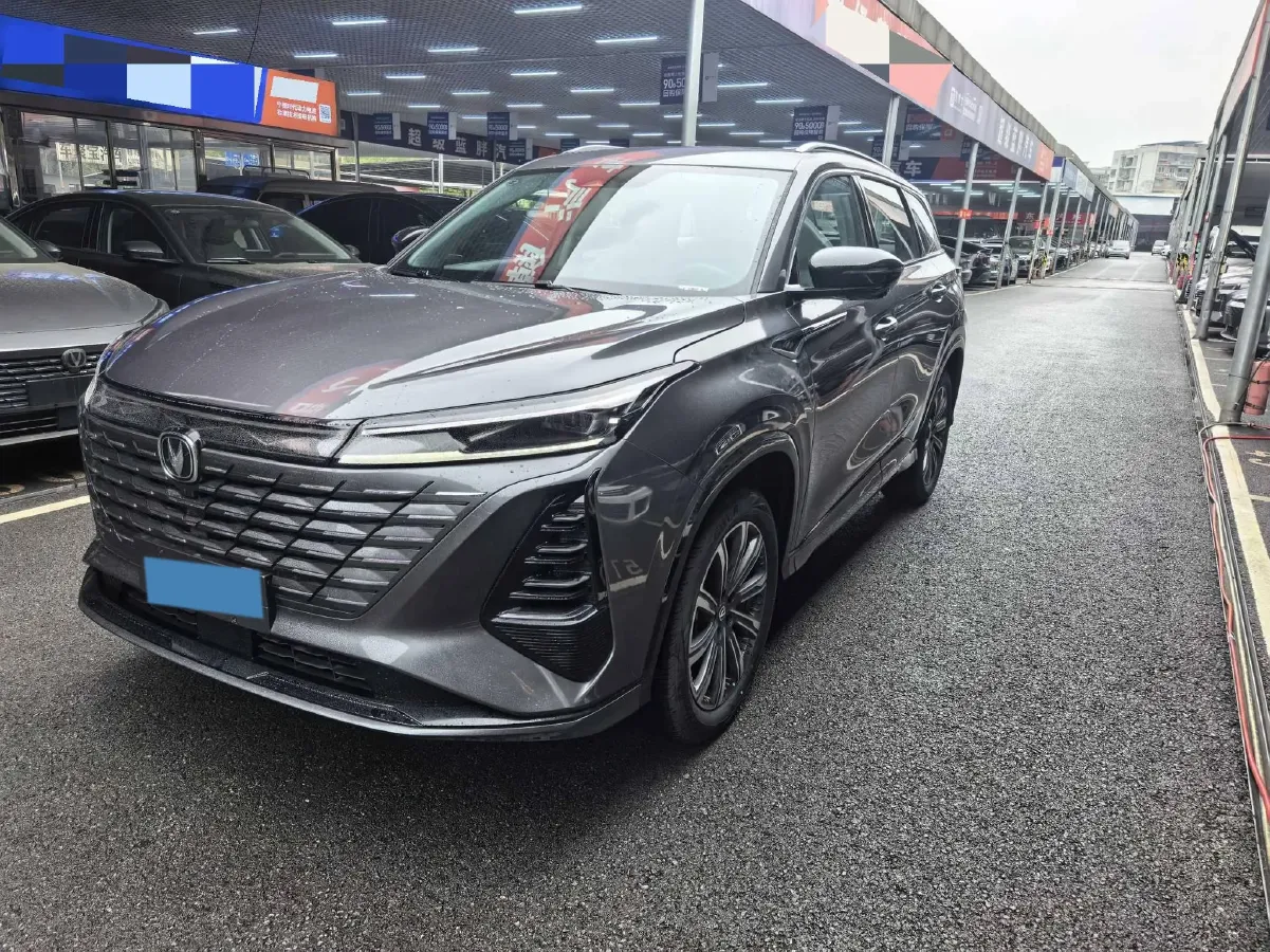 2025 ChangAn CS75 Plus 1.5T 188HP L4 8AT,autocango,china used car exporter,china ev exporter,chinese used car exporter,chinese used ev exporter