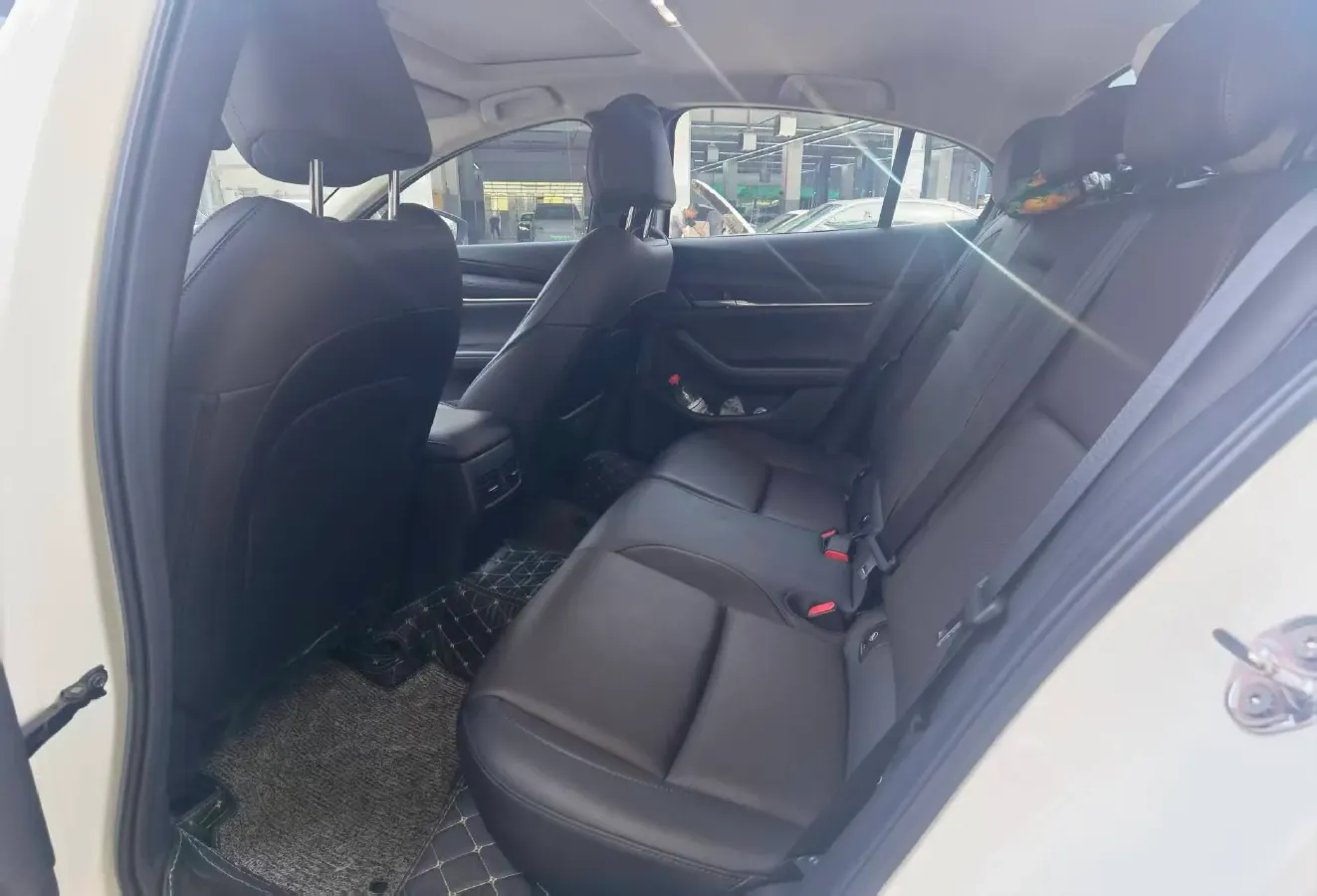 2021 Mazda 3 Axela 2.0L 158HP L4 6AT,autocango,china used car exporter,china ev exporter,chinese used car exporter,chinese used ev exporter