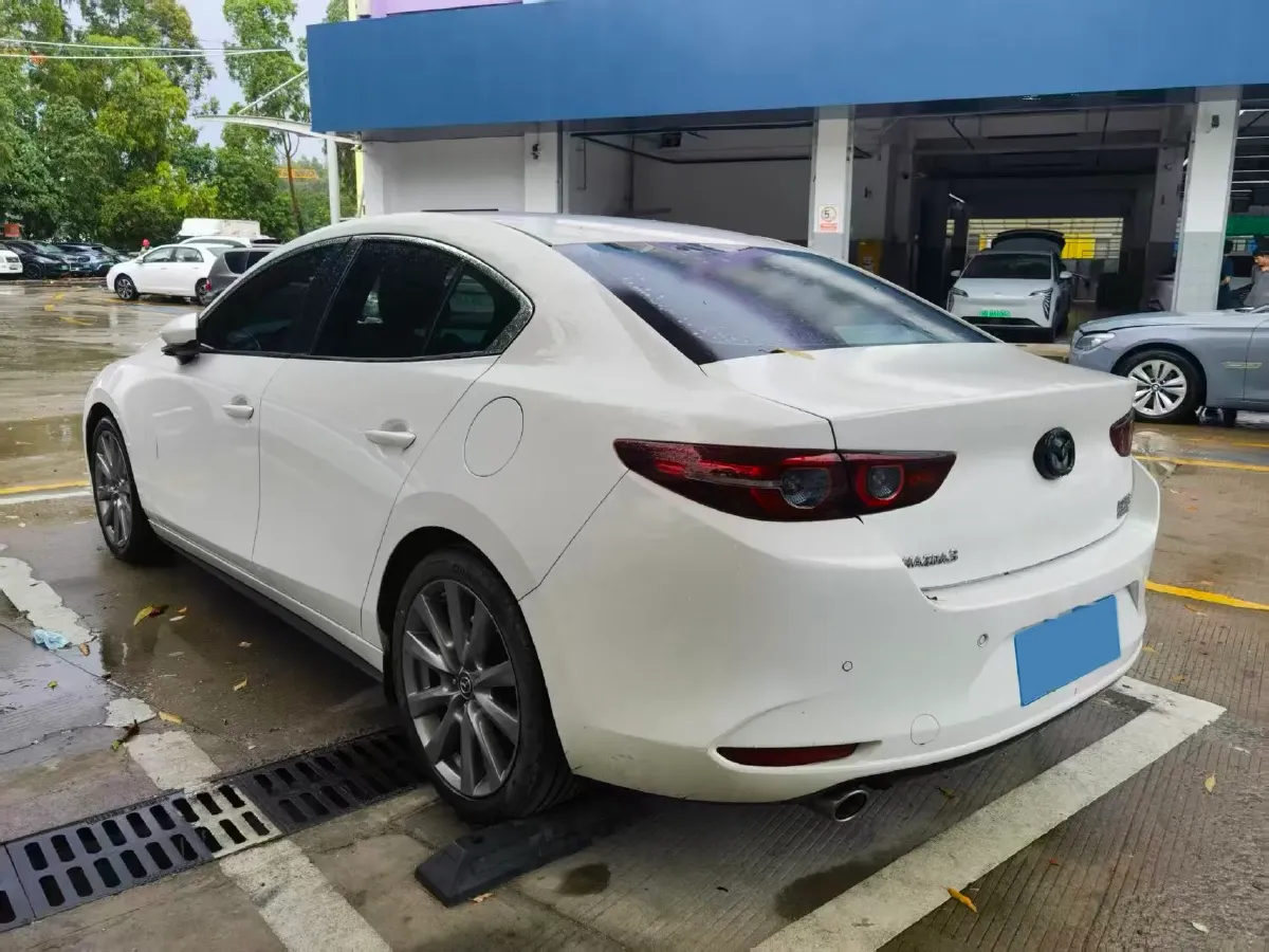 2021 Mazda 3 Axela 2.0L 158HP L4 6AT,autocango,china used car exporter,china ev exporter,chinese used car exporter,chinese used ev exporter