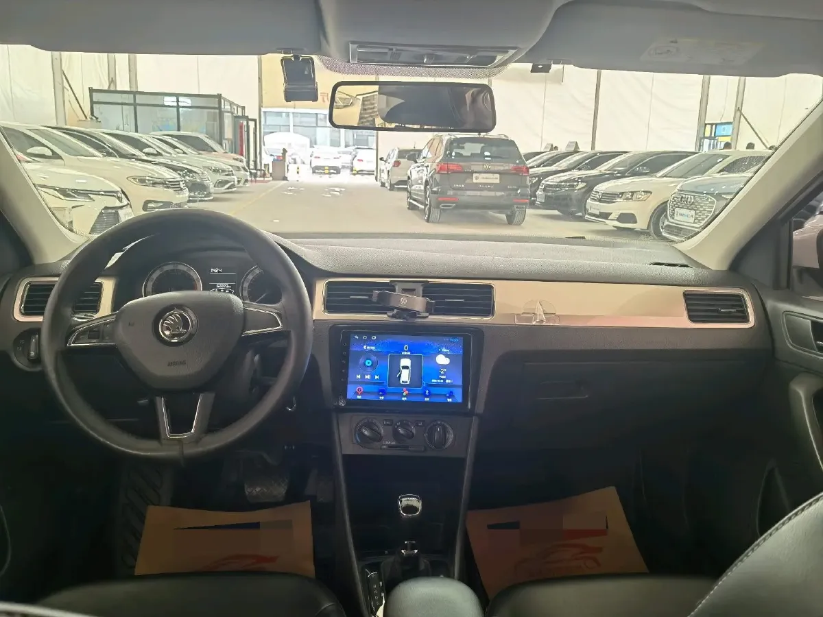 2019 SWM G01 1.5T 156HP L4 6AT,autocango,china used car exporter,china ev exporter,chinese used car exporter,chinese used ev exporter