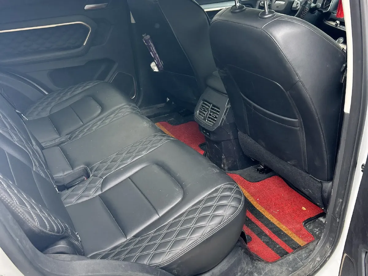 2020 Haval H6 1.5T 169HP L4 7DCT,autocango,china used car exporter,china ev exporter,chinese used car exporter,chinese used ev exporter