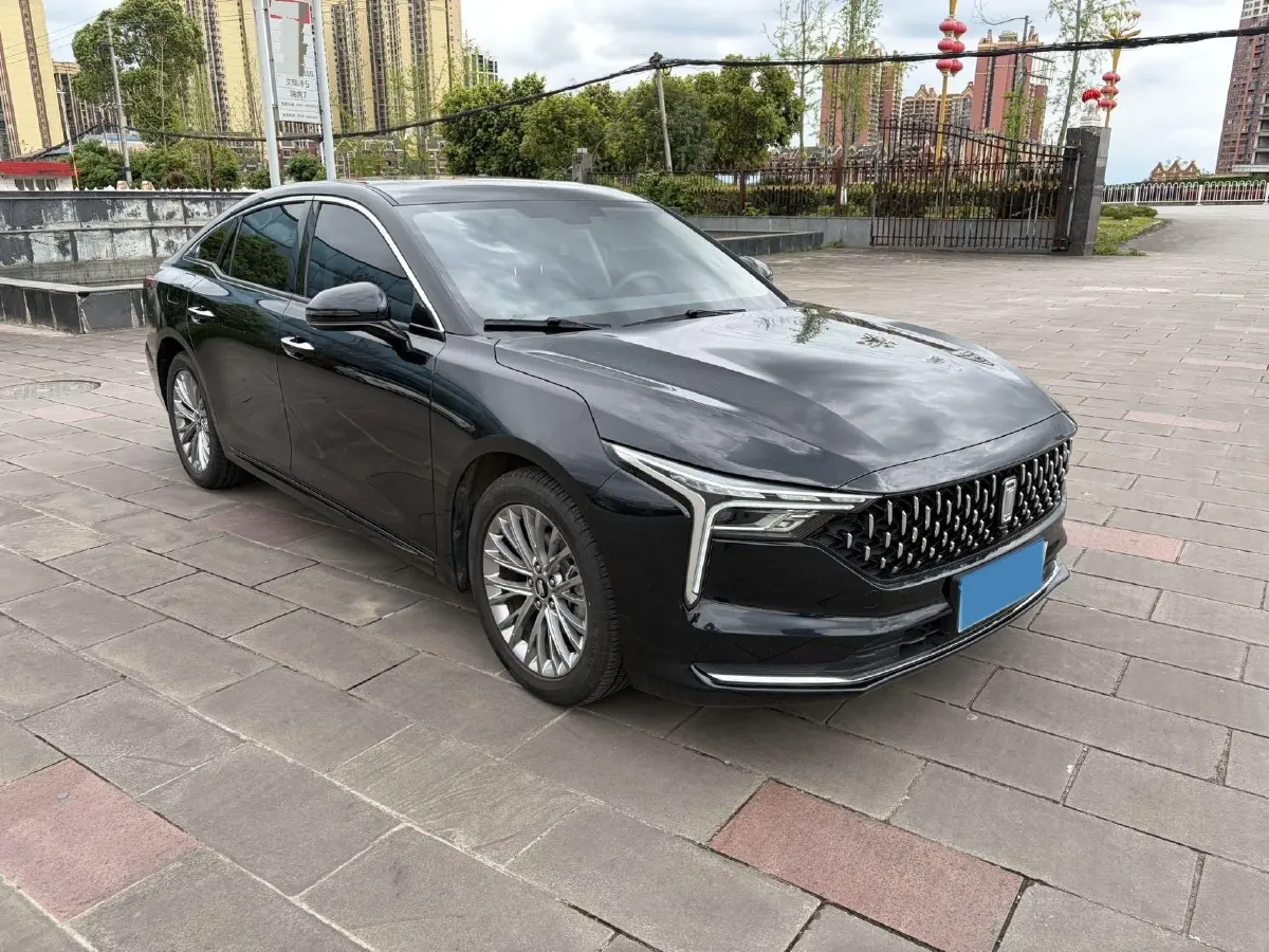 2025 Bestune B70 1.5T 169HP L4 7DCT,autocango,china used car exporter,china ev exporter,chinese used car exporter,chinese used ev exporter