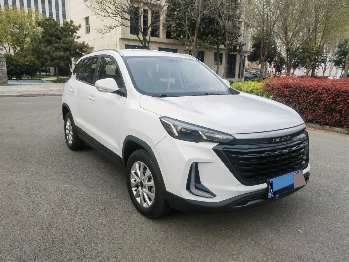 2020 BeiJing Auto X3 1.5T 150HP L4 6MT,autocango,china used car exporter,china ev exporter,chinese used car exporter,chinese used ev exporter