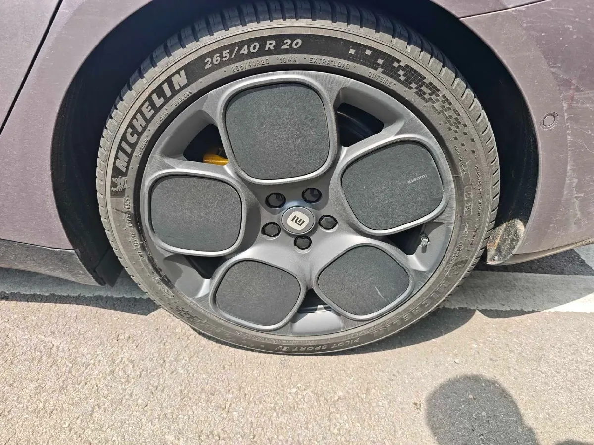 2024 MI SU7 BEV 101KWH,autocango,china used car exporter,china ev exporter,chinese used car exporter,chinese used ev exporter