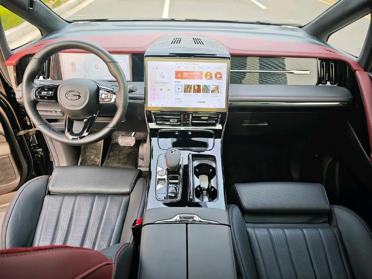 2024 GAC Trumpchi M8 2.0T 190HP L4 E-CVT Hybrid,autocango,china used car exporter,china ev exporter,chinese used car exporter,chinese used ev exporter