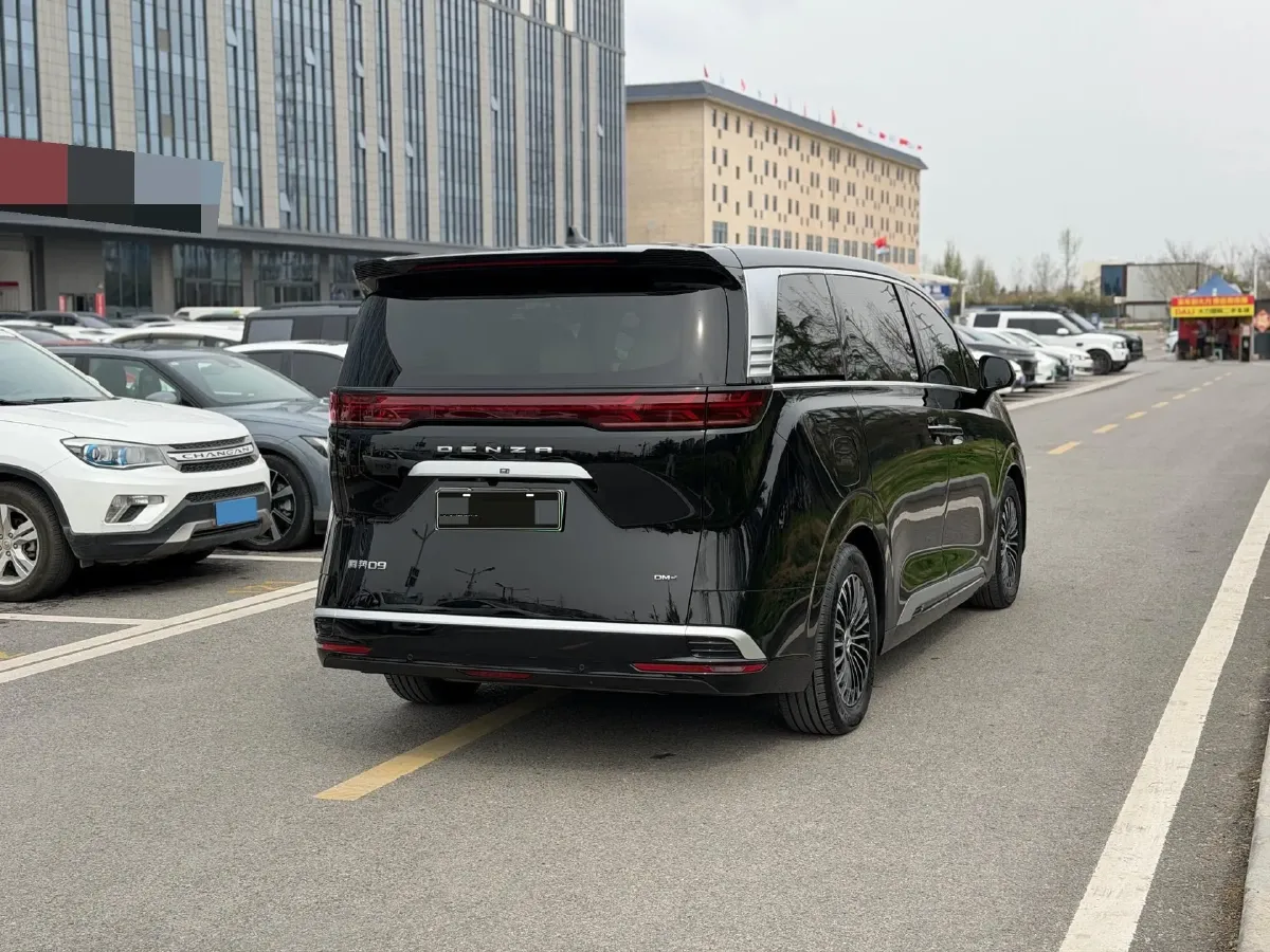 2024 Denza D9 1.5T 139HP L4 E-CVT PHEV 20.39KWH,autocango,china used car exporter,china ev exporter,chinese used car exporter,chinese used ev exporter