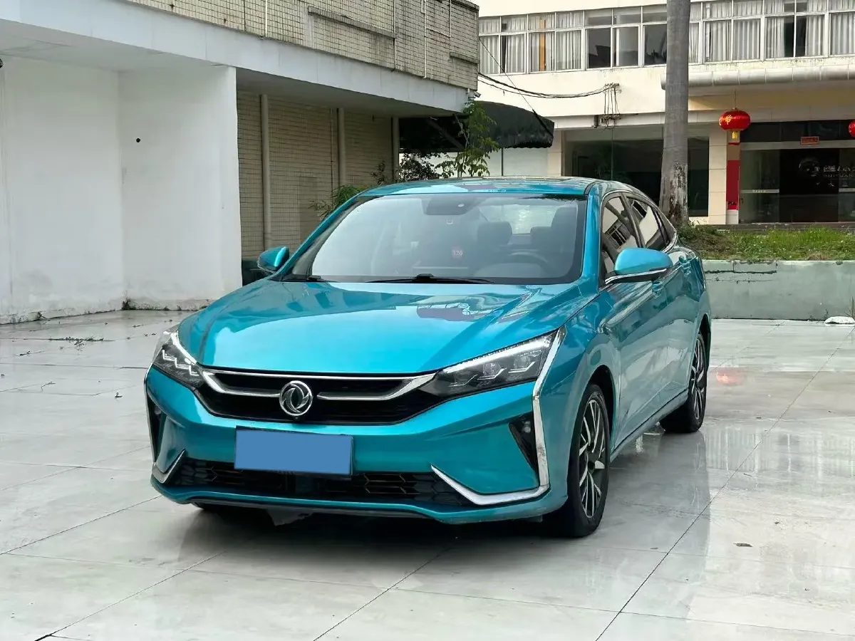 2020 DongFeng Aeolus YiXuan 1.5T 150HP L4 6DCT,autocango,china used car exporter,china ev exporter,chinese used car exporter,chinese used ev exporter