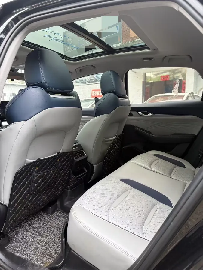 2021 Geely Preface 2.0T 190HP L4 7DCT,autocango,china used car exporter,china ev exporter,chinese used car exporter,chinese used ev exporter