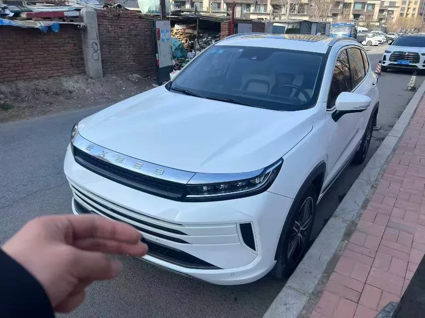 2019 Exceed LX 1.6T 197HP L4 7DCT,autocango,china used car exporter,china ev exporter,chinese used car exporter,chinese used ev exporter