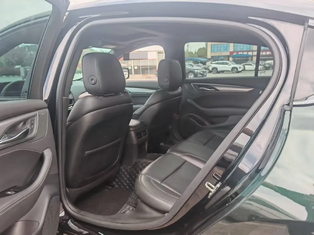 2024 Cadillac CT5 2.0T 237HP L4 10AT,autocango,china used car exporter,china ev exporter,chinese used car exporter,chinese used ev exporter