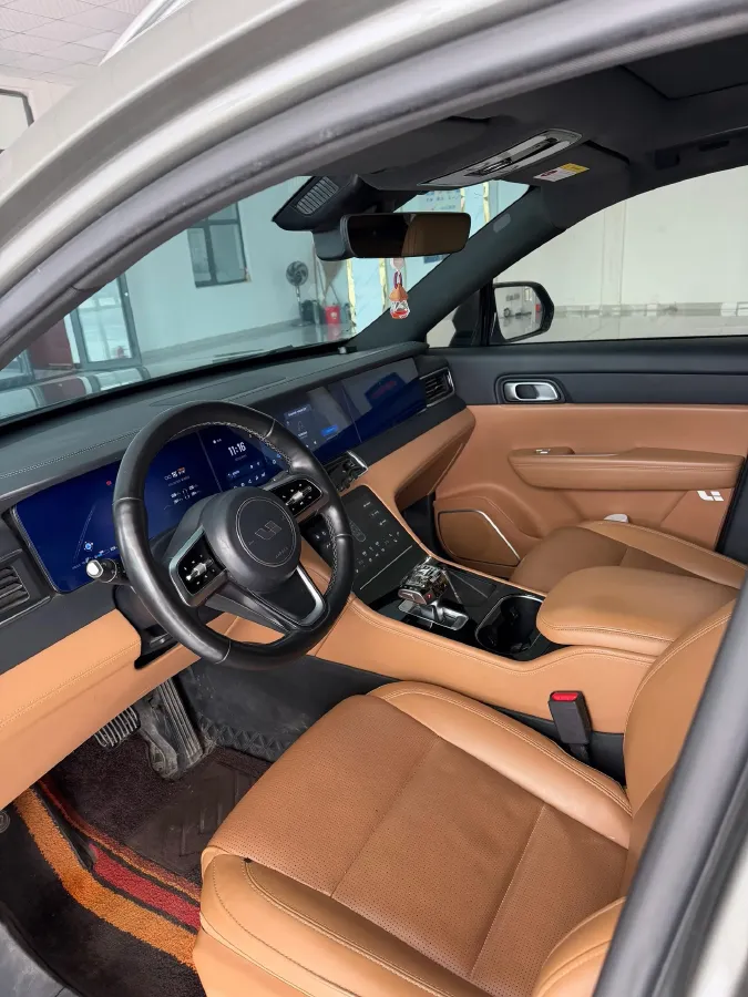 2021 Li ONE Range Extended 131HP REEV 40.5KWH,autocango,china used car exporter,china ev exporter,chinese used car exporter,chinese used ev exporter