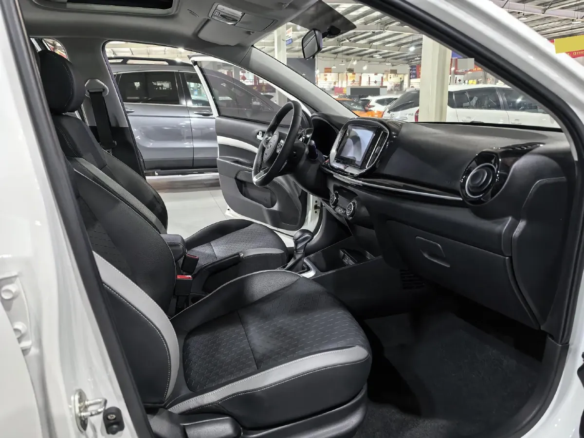 2019 Kia KX1 1.4L 100HP L4 6AT,autocango,china used car exporter,china ev exporter,chinese used car exporter,chinese used ev exporter