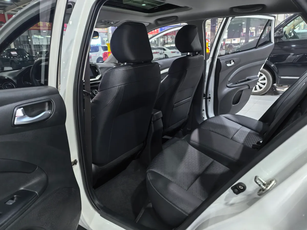 2019 Kia KX1 1.4L 100HP L4 6AT,autocango,china used car exporter,china ev exporter,chinese used car exporter,chinese used ev exporter